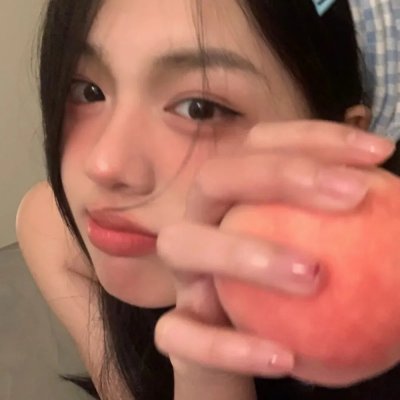 地球外少年少女海报